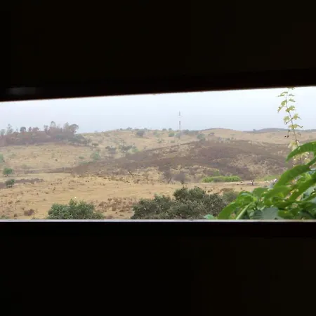 Charming House In With Shared Pool Castro Marim