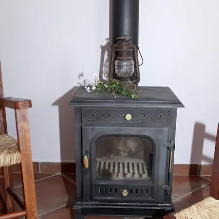 Charming House In With Shared Pool Castro Marim