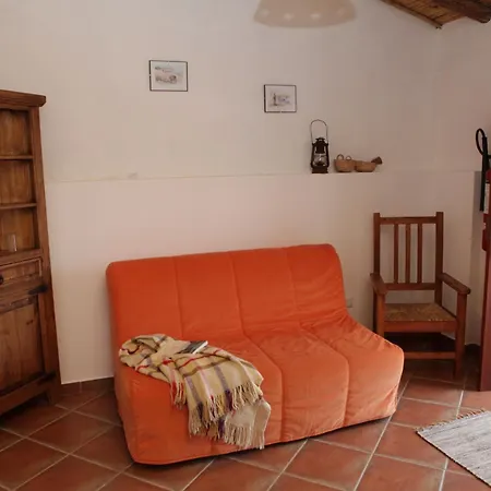 Charming House In With Shared Pool بيت للعطل *