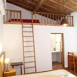 Charming House In With Shared Pool 马林堡